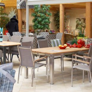 Ausstellung geöffnet - Beratung und Verlauf - Gartenmöbel, Terrassenmöbel, Wintergartenmöbel